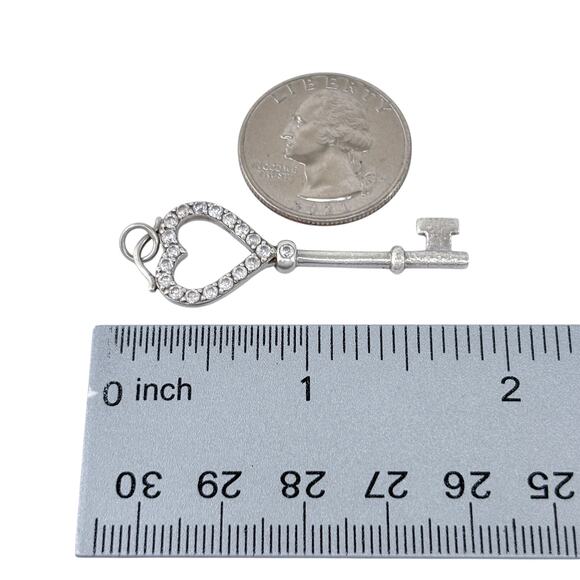 Vintage NF Thailand Sterling Silver 925 Cubic Zirconia Skeleton Key Pendant - Picture 6 of 7